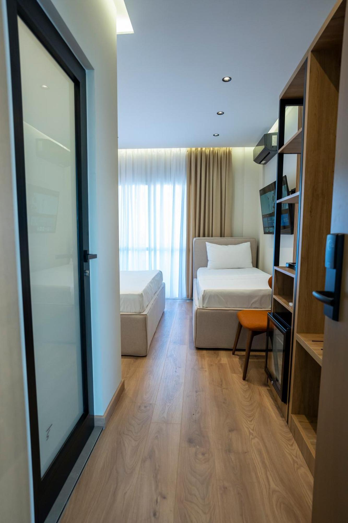 Rumar Hotel *